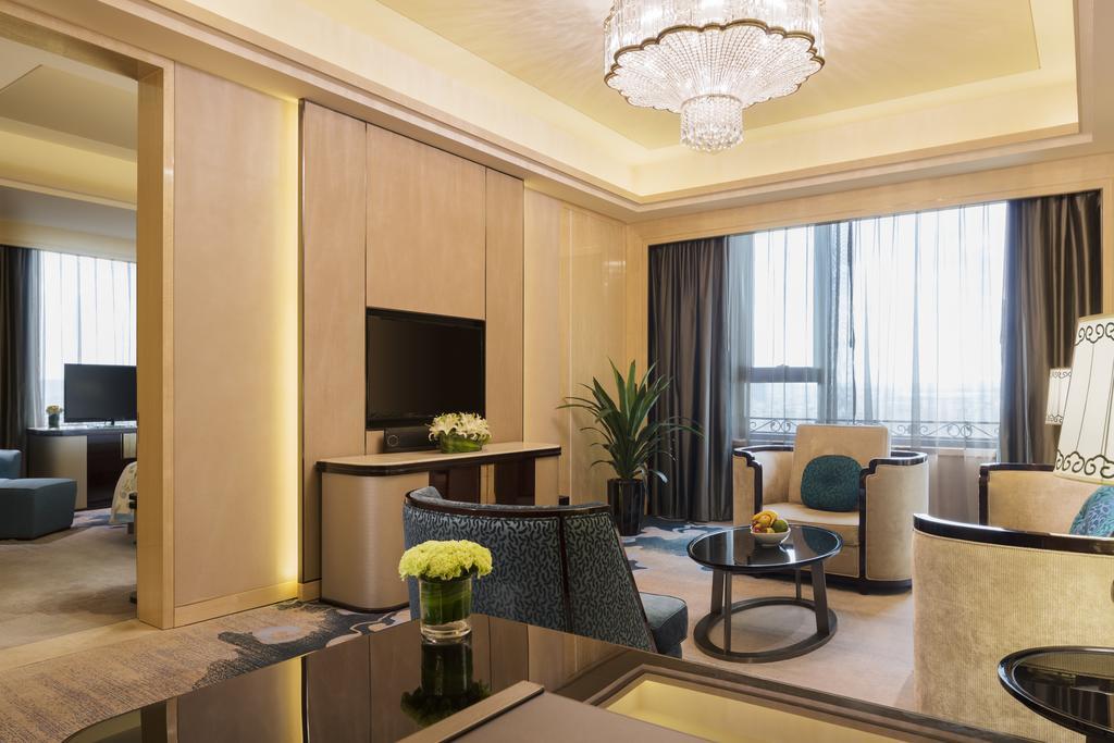 Wanda Realm Chifeng Hotel Exterior photo