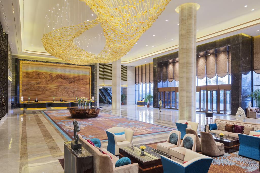 Wanda Realm Chifeng Hotel Exterior photo