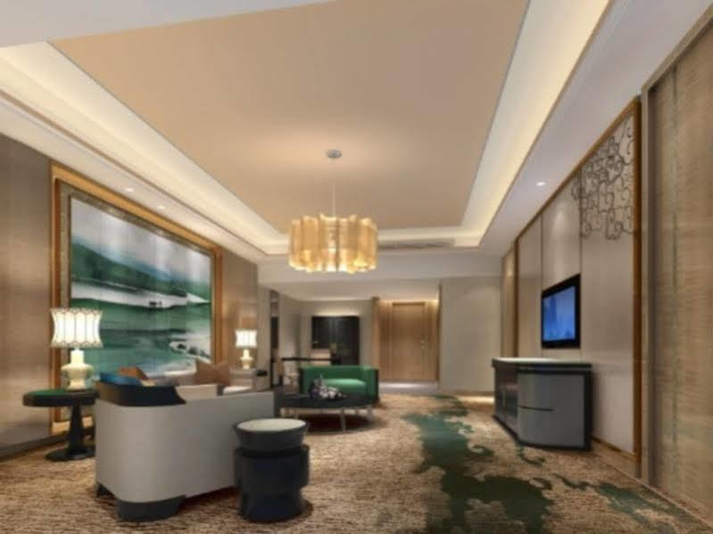 Wanda Realm Chifeng Hotel Exterior photo